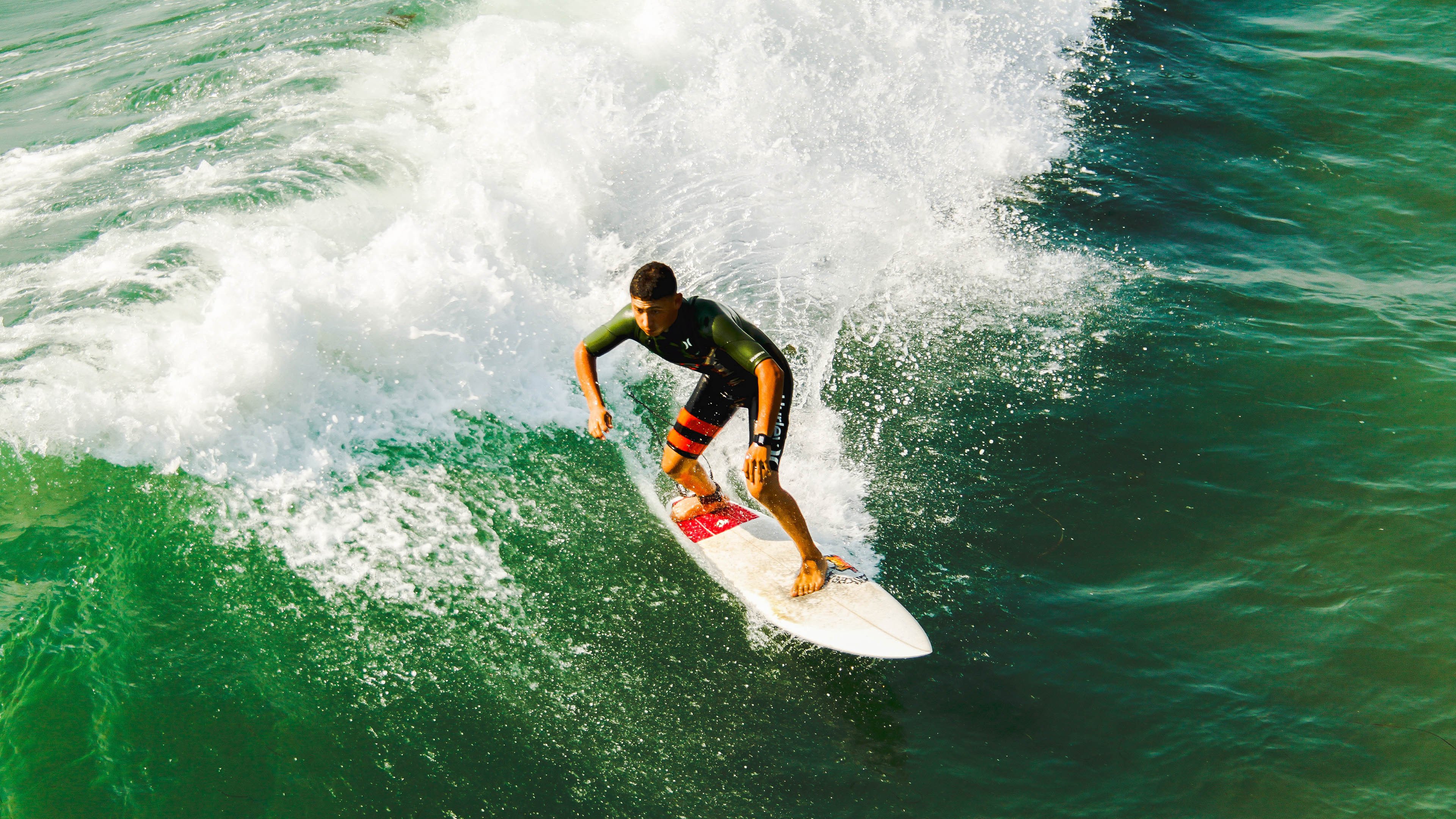 开云体育APP下载-摩洛哥队在巴黎奥运会男足比赛中以4-0战胜美国，摩洛哥足球球员
